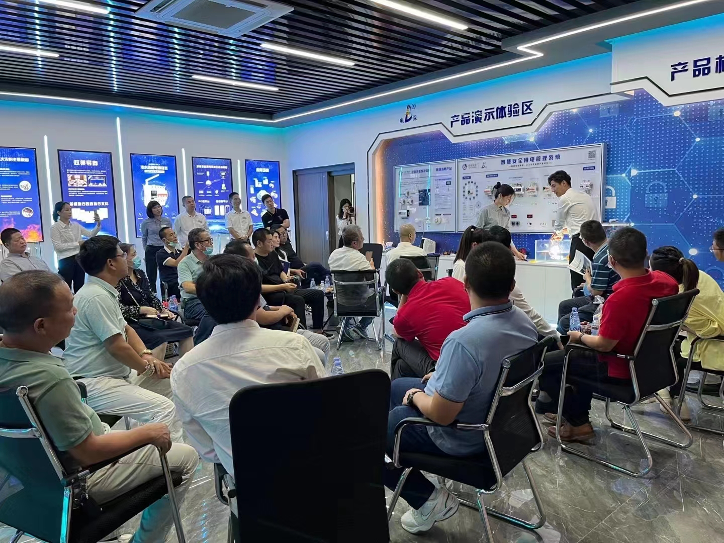 AB.COM获得高新技术企业认定